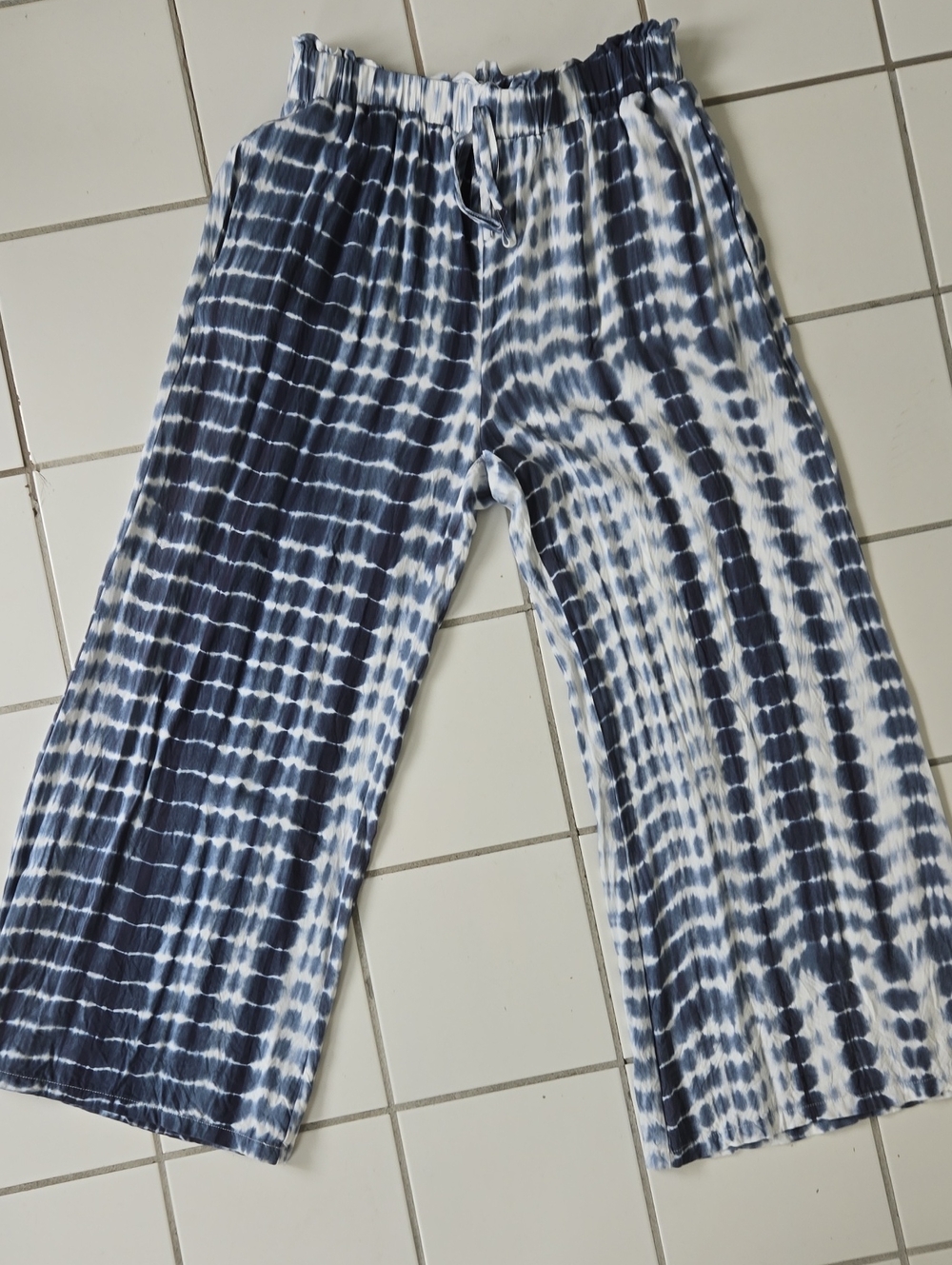 Cupshe Navy & White Tie-Dye Wide-Leg  Pants